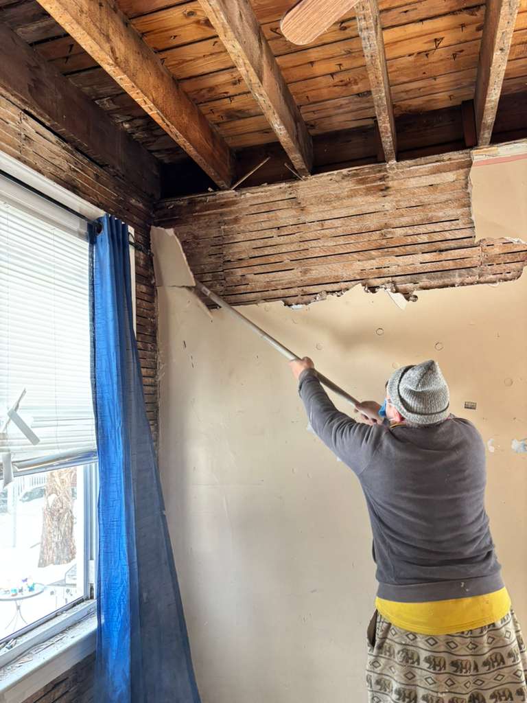 Professional painting and wall repair services in Connecticut